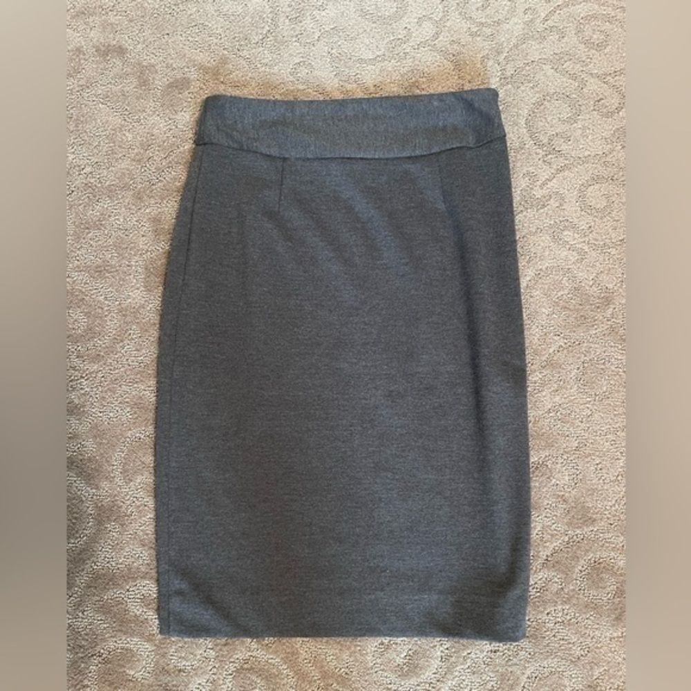 Grace Elements gray skirt Size 4
